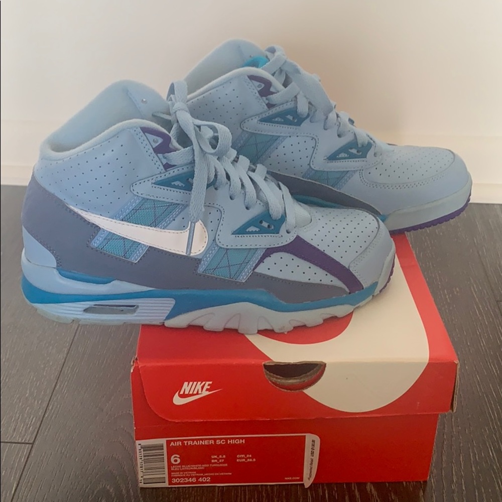 Blue Nike Air Trainer